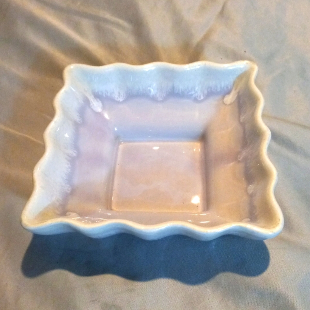 Bin # 5 Vintage square ceramic USA # 601 Dish